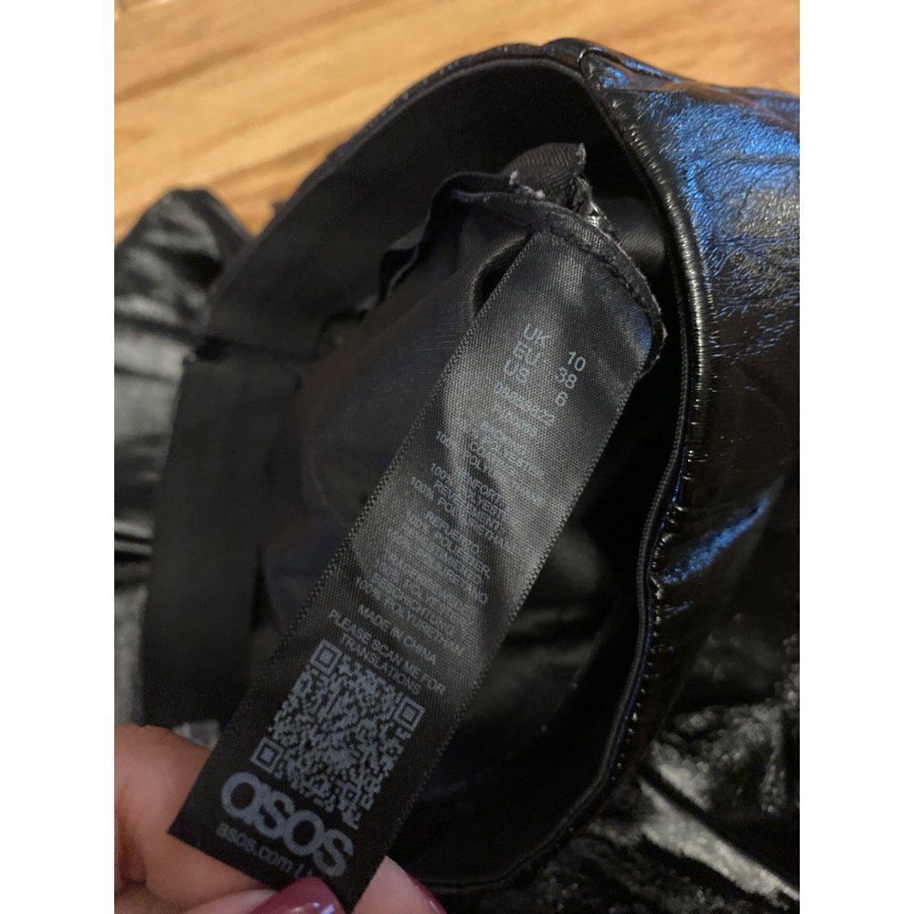 ASOS, women’s black faux leather high rise skinny pants with side zip sz 6 - Picture 7 of 10